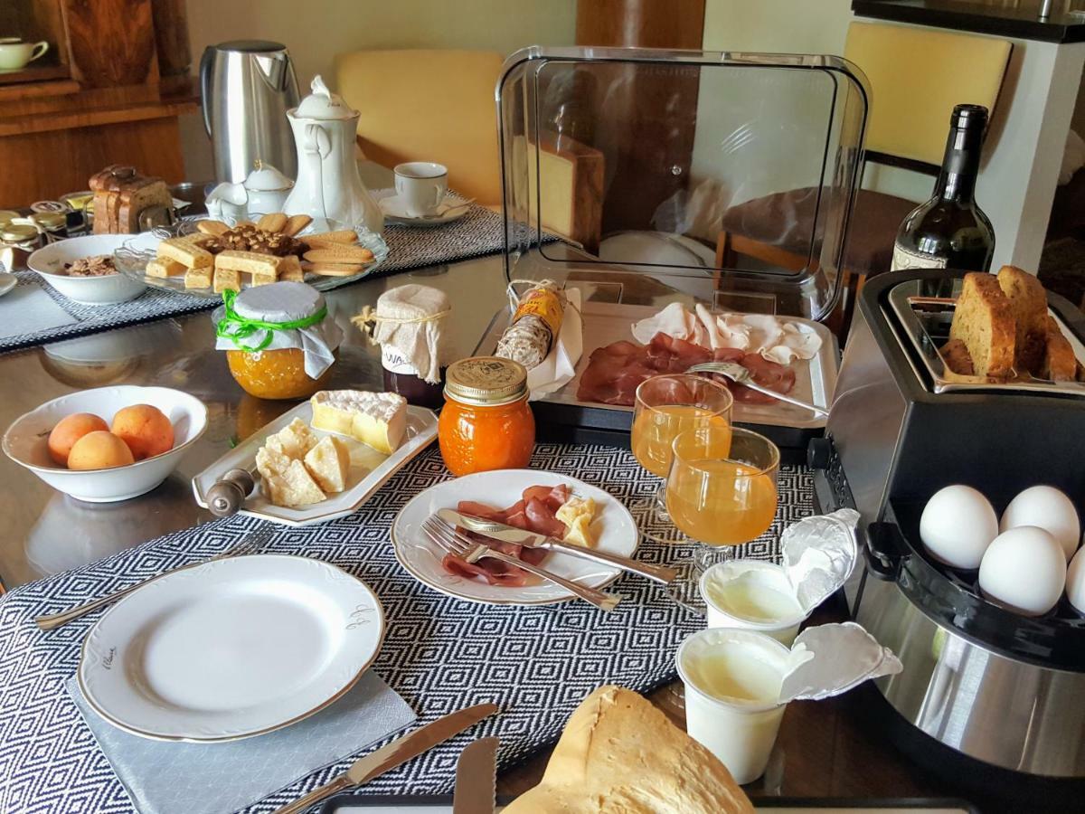 La Terrazza Sui Vigneti-rovescala Bed & Breakfast San Damiano al Colle